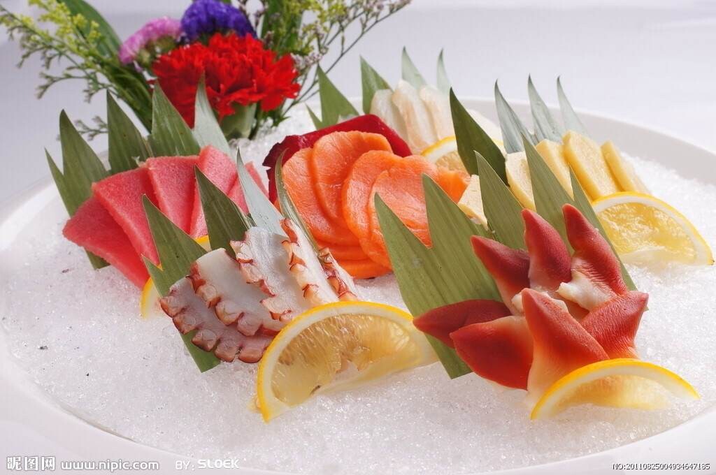 刺身中拼 ￥170元/份 已售0份