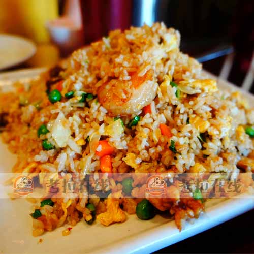 骨肉相连炒饭 ￥8元/份 月售0份