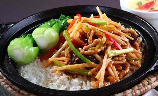 【煲仔饭*御品面】鱼香肉丝煲仔饭 ￥13元/份 已售38份