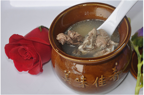 瓦罐排骨汤 ￥5元/份 已售6份