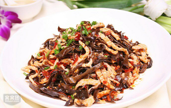 木耳肉丝 ￥18元/份 已售0份