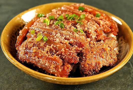 粉蒸肉 ￥17元/份 已售76份