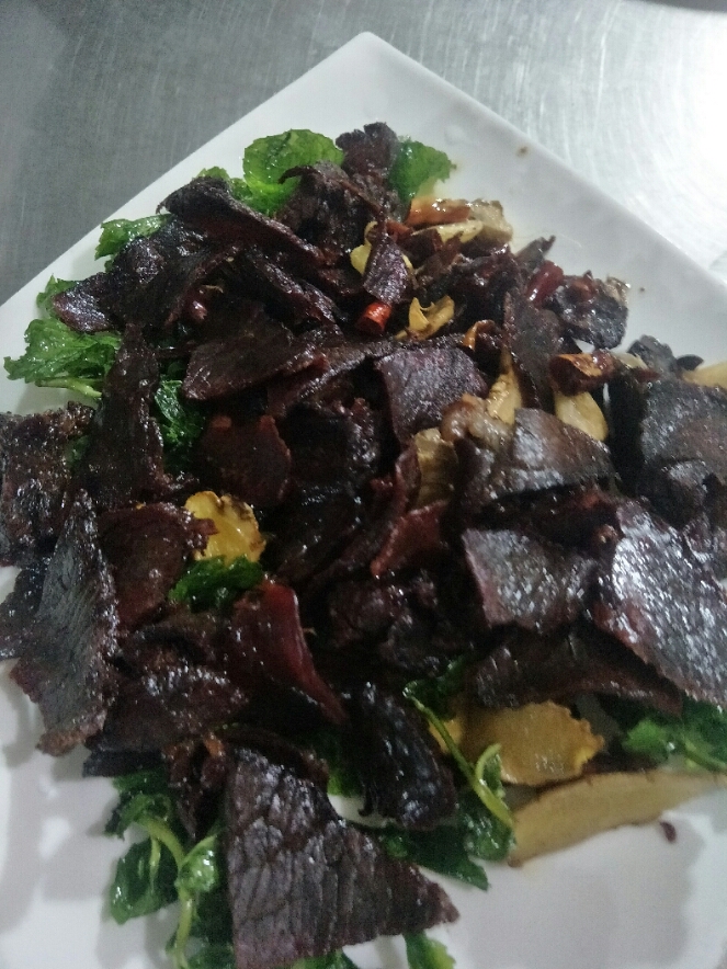 油炸干巴 ￥50元/份 已售3份