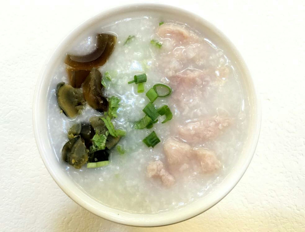 皮蛋瘦肉粥 ￥5元/份 已售282份