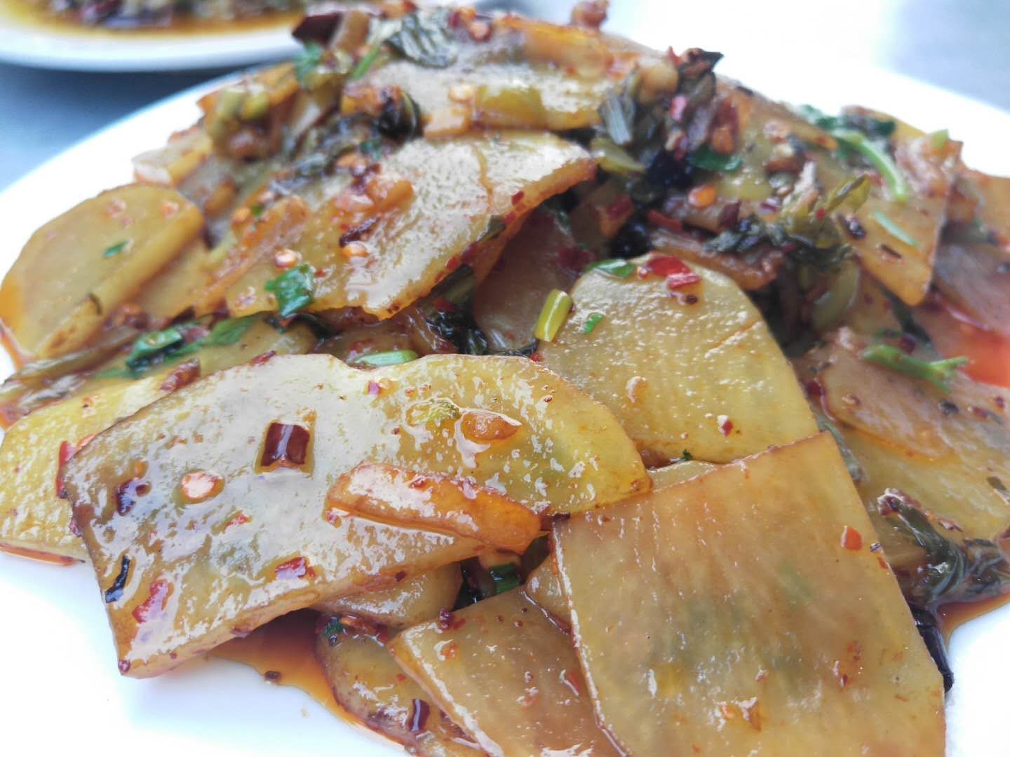 洋芋片炒腌菜 ￥8元/份 已售51份