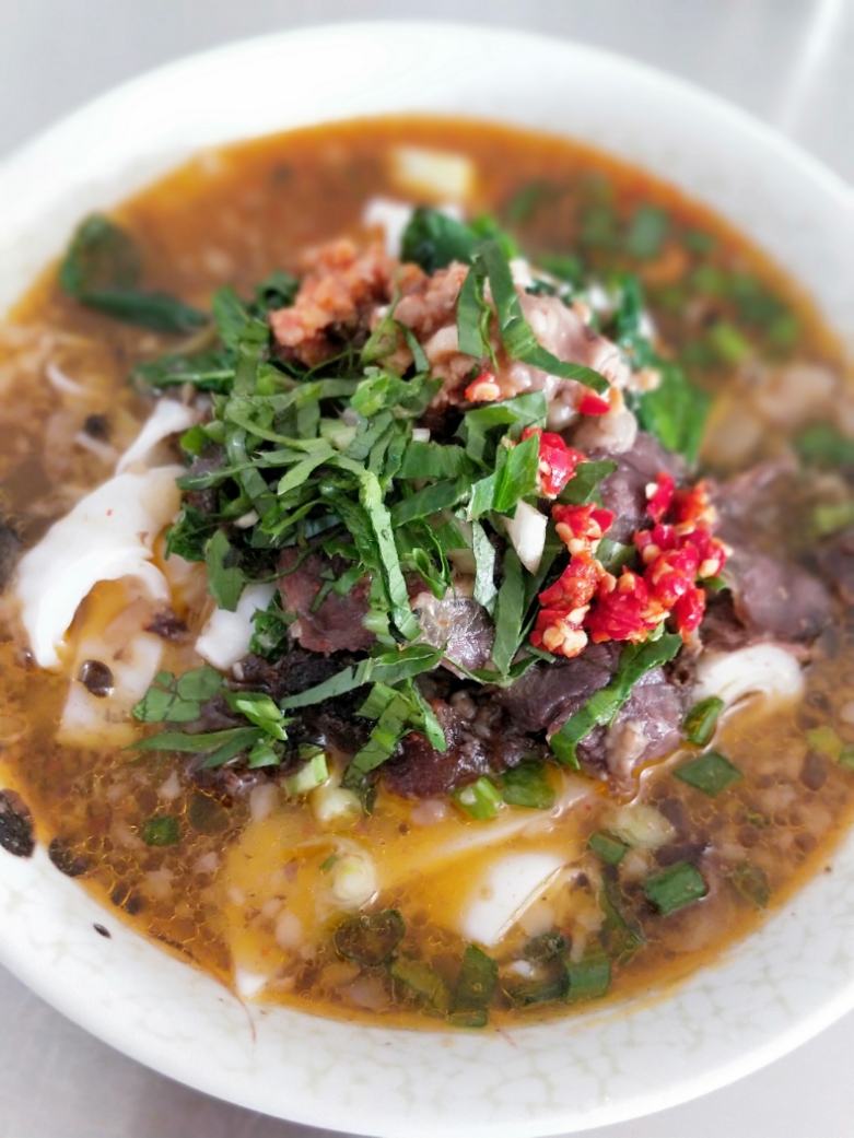 牛肉凉片米干/大(加冒) ￥13元/碗 已售0份