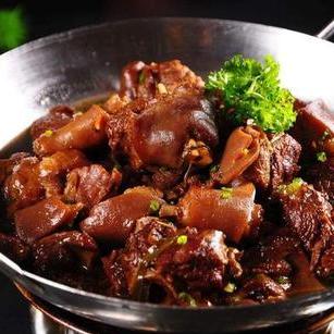 干锅羊肉(小) ￥138元/份 已售4份