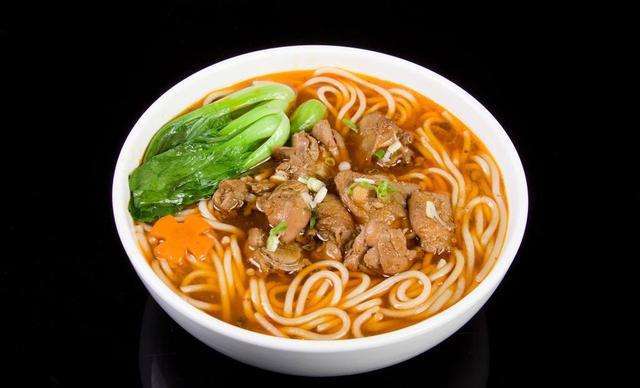 鸡肉米线加冒小份 ￥10元/份 已售12份